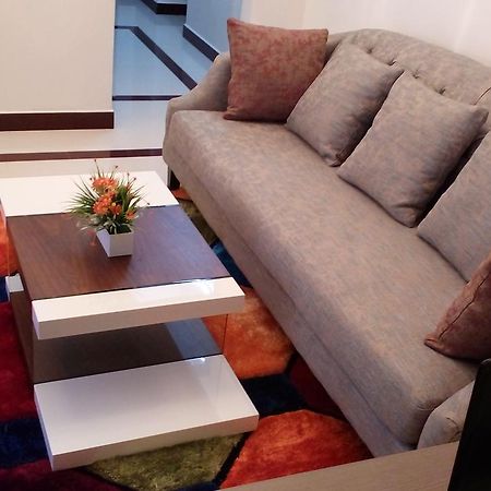 Bluebell Residency Hotel Karaikkudi Esterno foto
